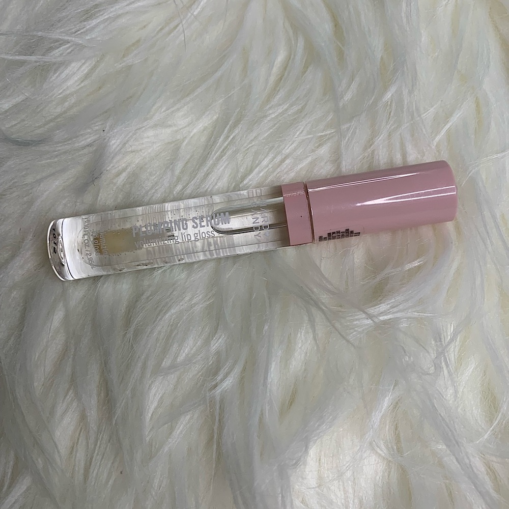 Plumping serum